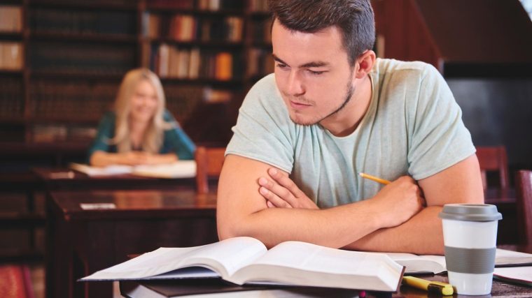 Scuole serali a Fondi
