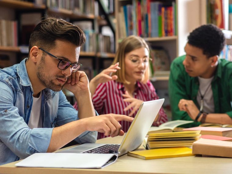 Scuole serali a Massa